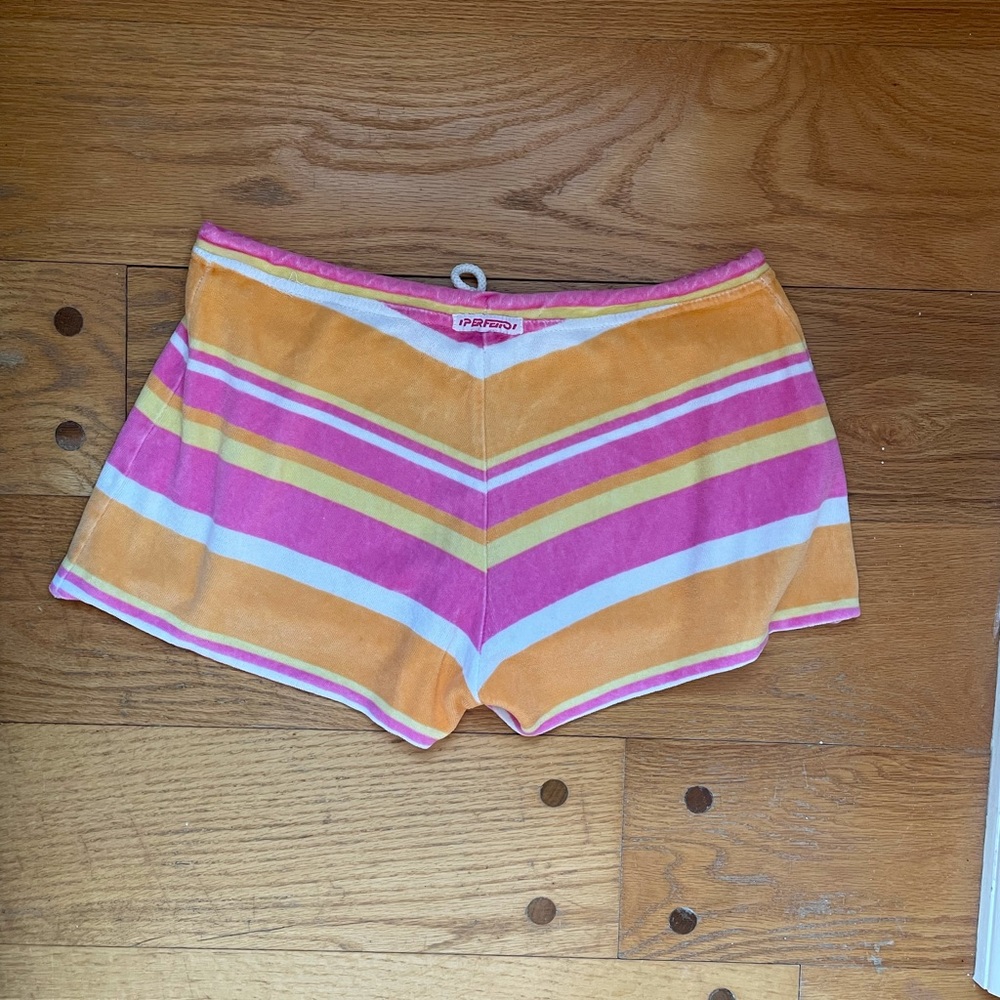 Terry shorts - Picture 2 of 2